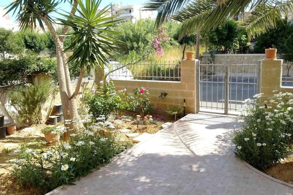 Cozy New Apartments Nea Chora Chania  Exterior photo